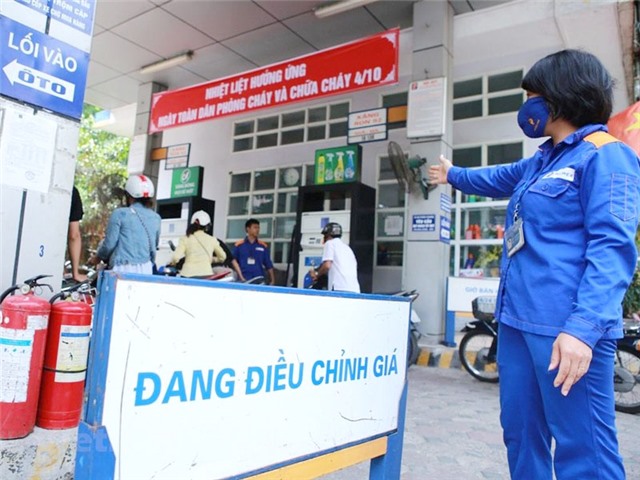 Khuyến cáo không nên tích trữ xăng dầu trong các hộ gia đình