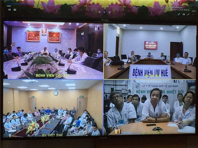 2 người Việt Nam đăng ký hiến phổi cho nam phi công người Anh mắc COVID-19 nguy kịch