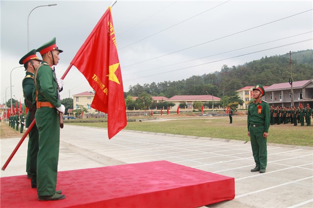 Trung đoàn 244 tổ chức lễ tuyên thệ chiến sĩ mới