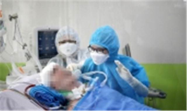 Chiều 30/5, 44 ngày không có ca mắc COVID-19 ở cộng đồng, phổi nam phi công người Anh hồi phục 40%