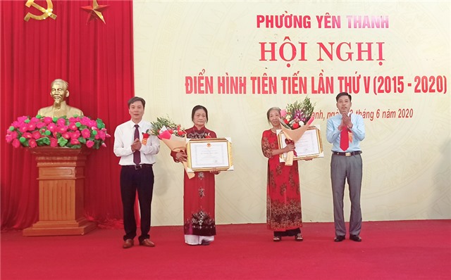 Phường Yên Thanh biểu dương 5 tập thể, 35 cá nhân điển hình tiên tiến giai đoạn 2015-2020