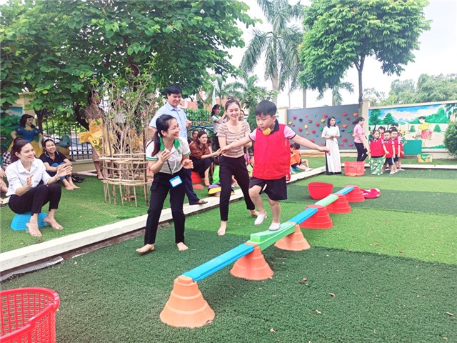 Trường Mầm non Thanh Sơn sôi nổi tổ chức chuyên đề phát triển thể chất cấp thành phố năm học 2019-2020