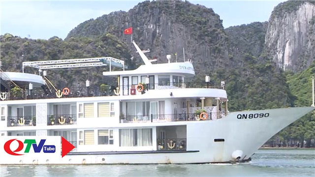 Giảm 50% giá vé tham quan lưu trú qua đêm trên vịnh Hạ Long từ 10/7 đến 30/9