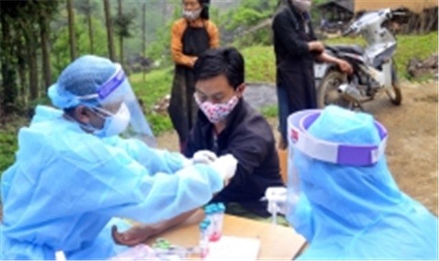 Bản tin dịch COVID-19 trong 24h: Nguy cơ dịch bệnh xâm nhập vào Việt Nam vẫn hiện hữu