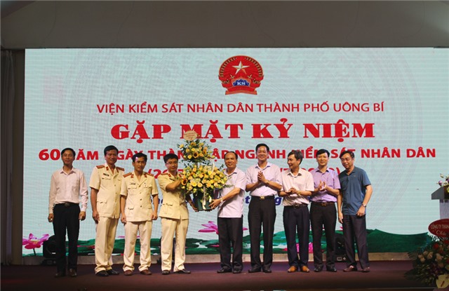 Viện kiểm sát nhân dân TP Uông Bí: Gặp mặt kỷ niệm  60 năm ngày thành lập ngành Kiểm sát nhân dân