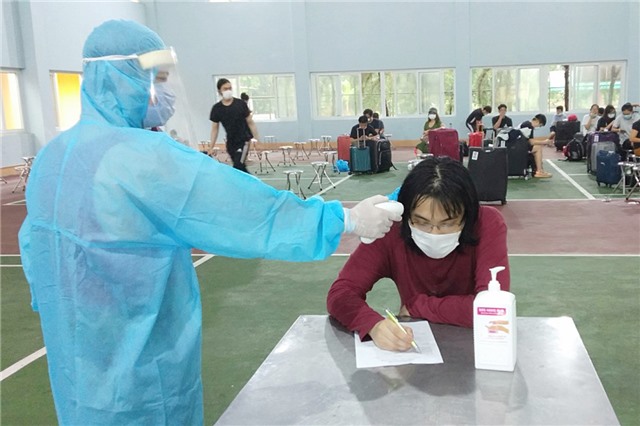 Trung đoàn 244: Cách ly 39 công dân Việt Nam trở về từ Mỹ