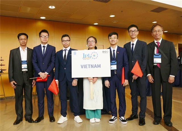 132 thí sinh được miễn thi tốt nghiệp THPT, tuyển thẳng vào đại học