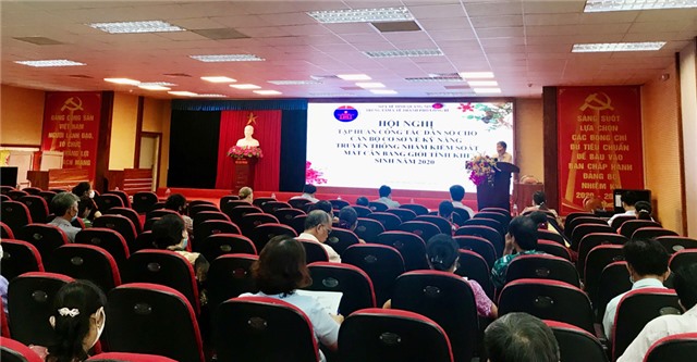 Tập huấn kỹ năng truyền thông kiểm soát mất cân bằng giới tính khi sinh