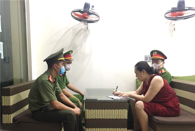 Công an thành phố Uông Bí: quyết liệt phòng chống dịch Covid-19 trong tình hình mới
