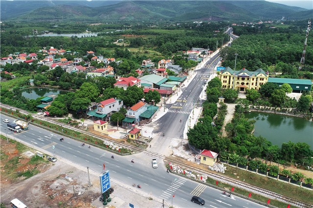 Toàn cảnh tuyến đường nối QL18 vào Khu di tích Yên Tử