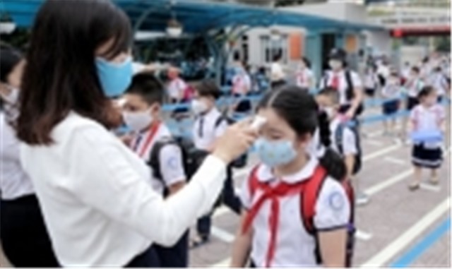 [Graphic] Khai giảng năm học mới, trẻ sốt ho, khó thở cần làm gì?