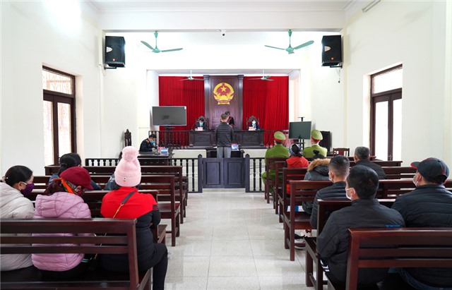 Tòa án nhân dân Uông Bí: Xét xử vụ sản xuất, buôn bán hàng cấm