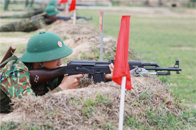 Kiểm tra "3 tiếng nổ" lớp tập huấn khung cán bộ huấn luyện CSM năm 2021