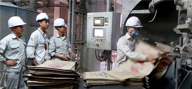 Cần giải quyết nợ lương, BHXH cho người lao động trước Tết