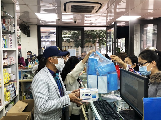 Kiểm soát thị trường khẩu trang, nước sát khuẩn trước diễn biến của dịch bệnh