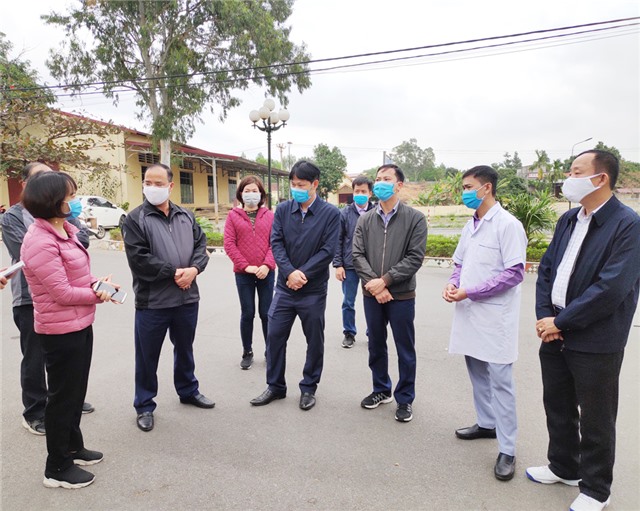 Phó Chủ tịch UBND thành phố Bùi Văn Thành kiểm tra công tác phòng chống dịch