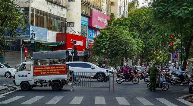 Hà Nội phát hiện 5 ca COVID-19 chưa rõ nguồn lây, trong đó 3 ca ở khách sạn lớn