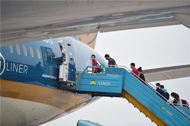 Thêm 2 đường bay nội địa được mở lại
