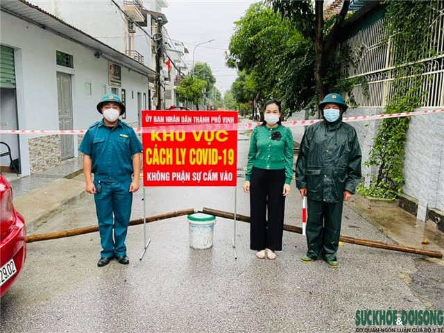 Phát hiện 3 ca COVID-19 ngoài cộng đồng, Nghệ An phong tỏa nhiều hộ dân