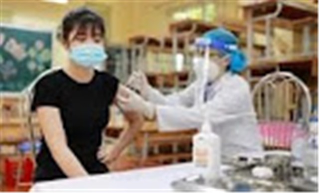 Trưa 15/10: Đã tiêm gần 60 triệu liều vaccine COVID-19; người cao tuổi, phụ nữ mang thai, trẻ dưới 18 tuổi cách ly tại nhà