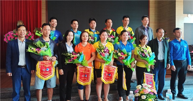 Giải bóng chuyền hơi các CLB xã Thượng Yên Công 2021