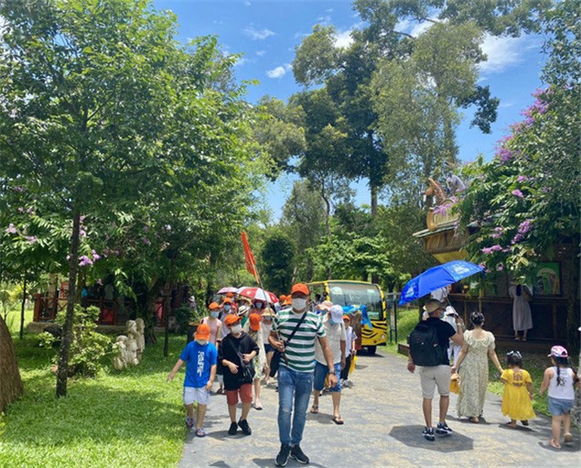 Thích ứng an toàn, không chủ quan trước dịch bệnh