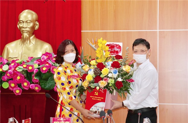 Thi tuyển chức danh Giám đốc Trung tâm Giáo dục nghề nghiệp – Giáo dục thường xuyên TP Uông Bí