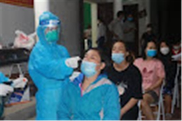 Ổ dịch mới ở Bắc Giang tăng lên 18 ca, 54 cán bộ là F1