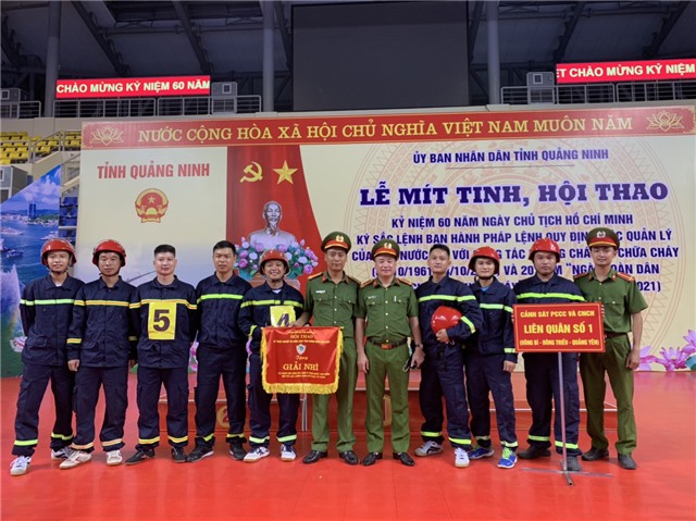 Chung kết Hội thao kỹ thuật nghiệp vụ chữa cháy tỉnh Quảng Ninh năm 2021: Đoàn liên quân số 1 (Uông Bí, Quảng Yên, Đông Triều) đạt giải Nhì nội dung thi của lực lượng chữa cháy chuyên nghiệp