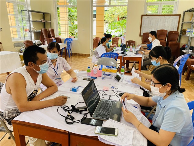 Hướng tới miễn dịch cộng đồng