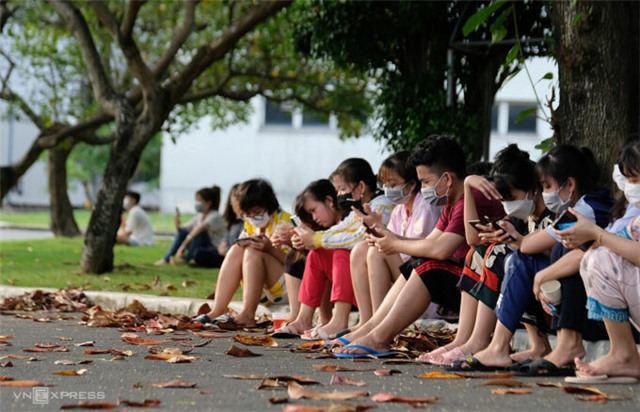 Lợi và hại nếu bỏ trần làm thêm 40 giờ mỗi tháng