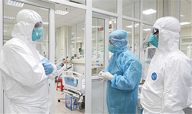 Sáng 18/11: Gần 875.000 ca COVID-19 đã chữa khỏi; thêm 1 triệu liều vaccine Moderna về Việt Nam