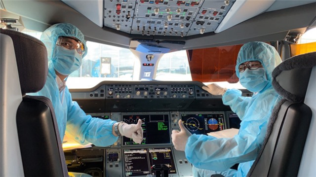 Chiều 3/11: Bộ Y tế hướng dẫn cách ly với phi công bay quốc tế; nhiều tỉnh có ca COVID-19 cộng đồng tăng