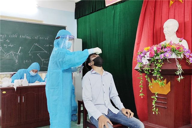 THÔNG TIN NHANH: Về việc ghi nhận trường hợp dương tính với Covid-19 tại Công ty Giày da Sao Vàng