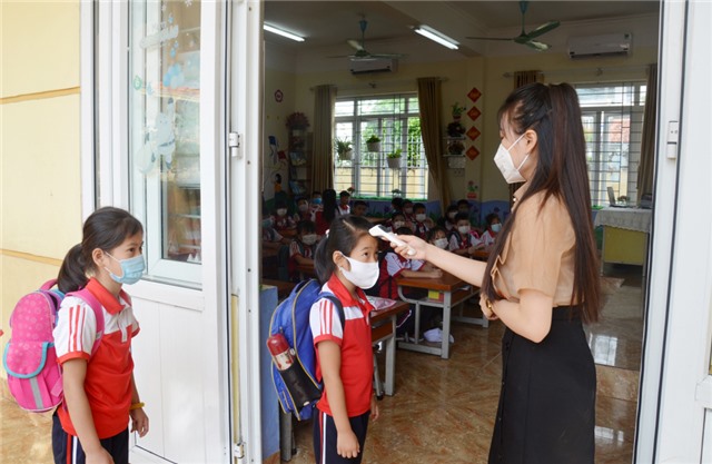 Thực hiện nghiêm các quy định phòng, chống dịch COVID-19 trong trường học