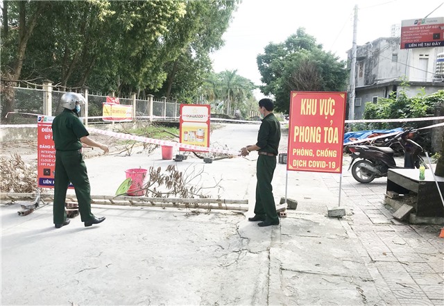 8/10 xã, phường của TP Uông Bí đã có ca mắc Covid-19