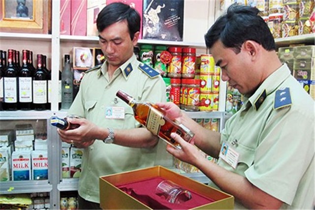 Tăng cường đấu tranh chống buôn lậu, hàng giả dịp Tết