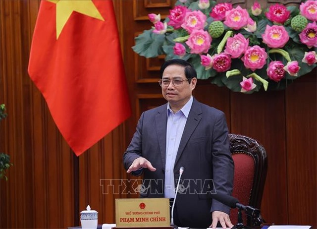 Thủ tướng: Văn học, nghệ thuật phải phát triển ngang tầm với kinh tế, chính trị, xã hội