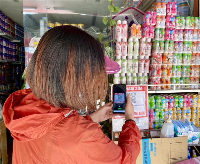 Tự giác quét mã QR - chủ động thích ứng với trạng thái mới