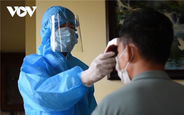 Bộ Y tế: F1 đã tiêm đủ liều vaccine được cách ly tại nhà 7 ngày