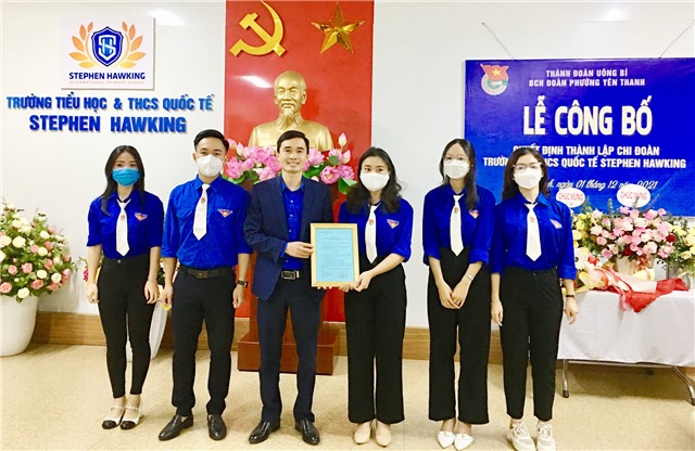 Công bố Quyết định thành lập Chi đoàn Trường Tiểu học và Trung học cơ sở quốc tế Stephen Hawking