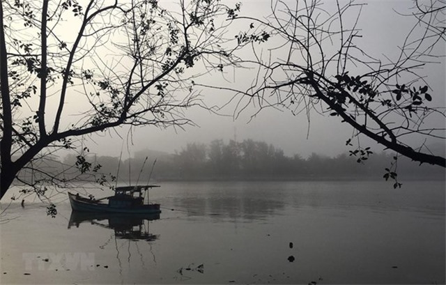 Khu vực Bắc Bộ sáng sớm có sương mù, trời rét, có nơi dưới 11 độ C