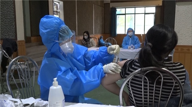 Tiếp  tục triển khai tiêm mũi 3 vắc xin phòng Covid-19