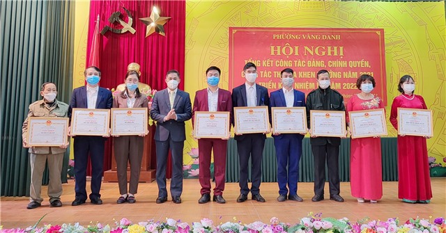 Phường Vàng Danh: Tổng kết công tác Đảng, công tác chính quyền, công tác thi đua, khen thưởng năm 2021, phát động thi đua năm 2022