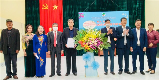 Ra mắt CLB Liên thế hệ tự giúp nhau khu Lạc Thanh, Phường Yên Thanh