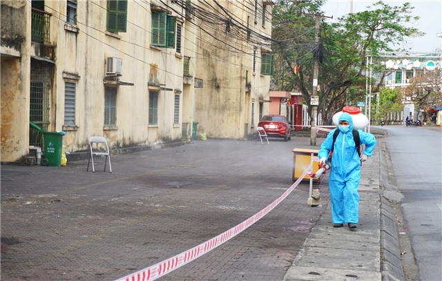 TP Uông Bí siết chặt các biện pháp khoanh vùng, dập dịch