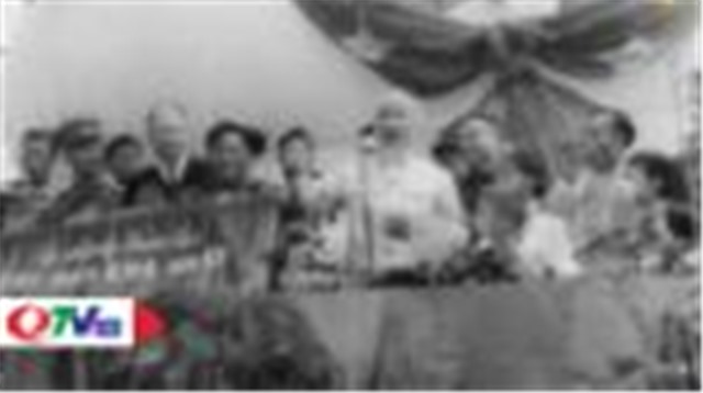 Những người tặng hoa Bác Hồ Tết Ất Tỵ 1965