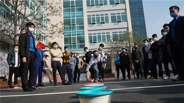 Thợ mỏ Vàng Danh đón cái Tết khác biệt