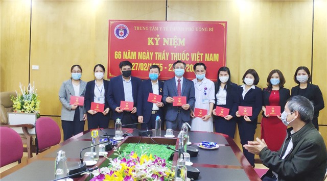 Nhiều tập thể, cá nhân được khen thưởng về thành tích trong công tác và thi đua