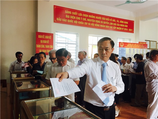 Trách nhiệm của Thường trực HĐND các cấp đối với cuộc bầu cử ĐBQH và đại biểu HĐND được quy định như thế nào?